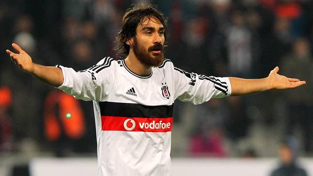Flaş hamle! Beşiktaş sözleşmesini dondurdu